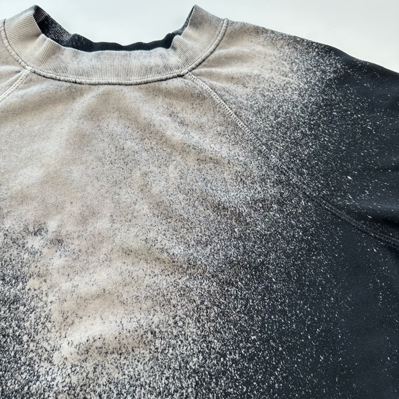 Wildfox Black Sweatshirt with Sprayed Bleach Design Women’s Size Small - Picture 6 of 10